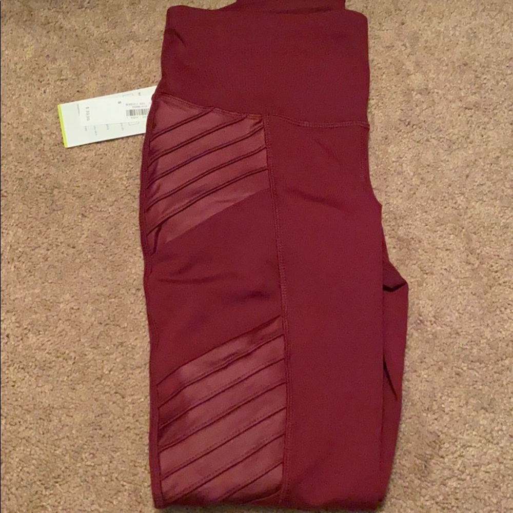 BRAND NEW old navy leggings!